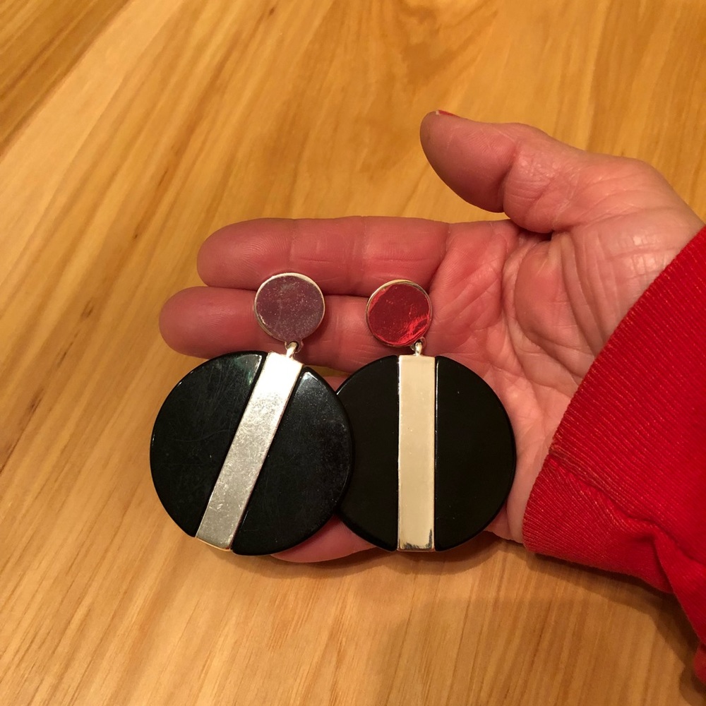 Beautiful black earrings